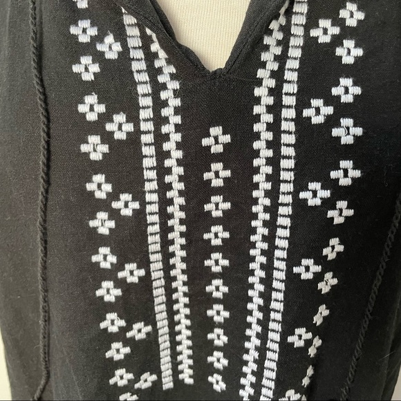 Black Embroidered Linen Sheath Dress - Boho Style - Picture 9 of 16